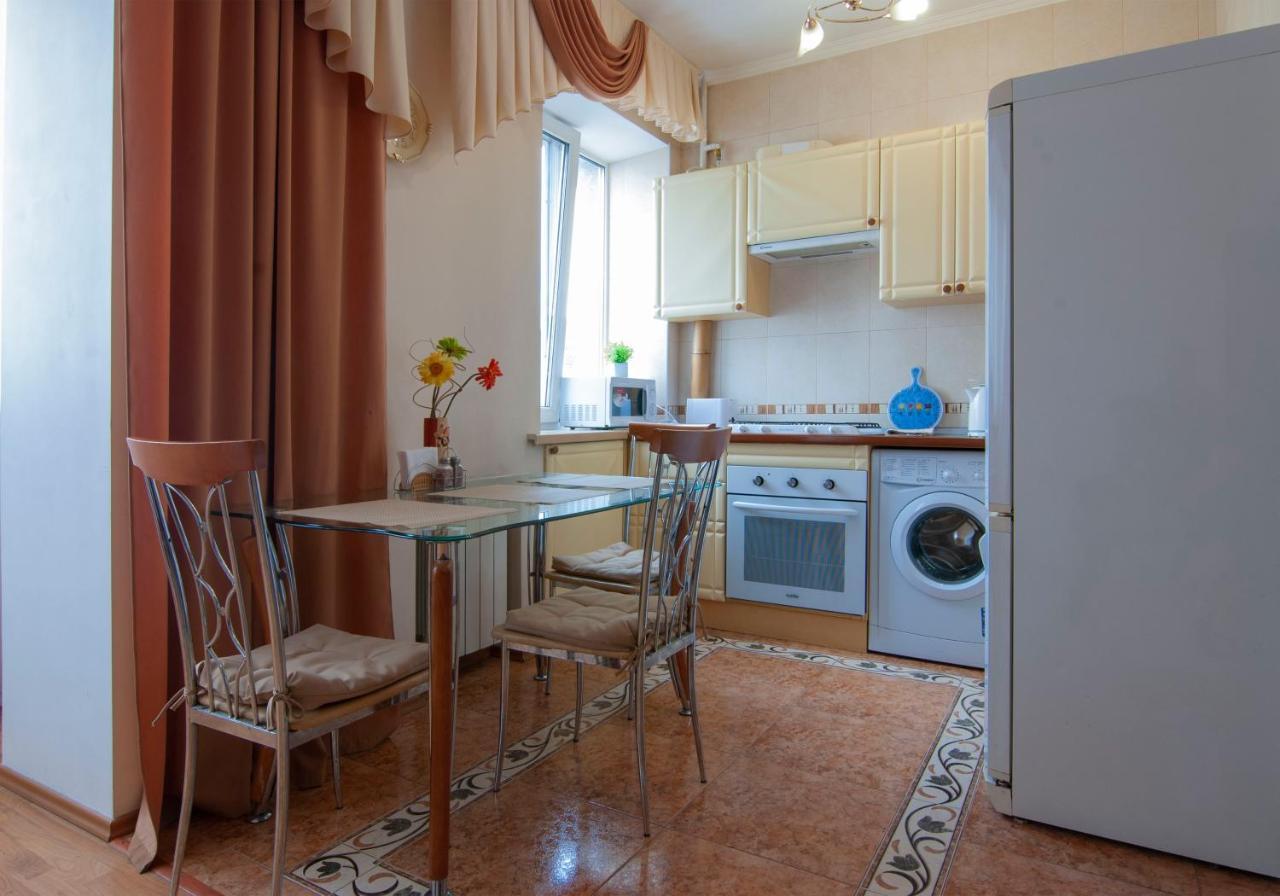 Home Hotel Apartments On Khreshchatyk Area Kiev Eksteriør bilde