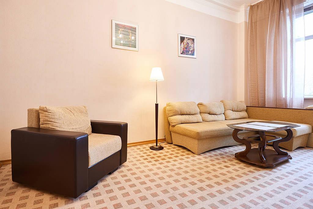Home Hotel Apartments On Khreshchatyk Area Kiev Eksteriør bilde
