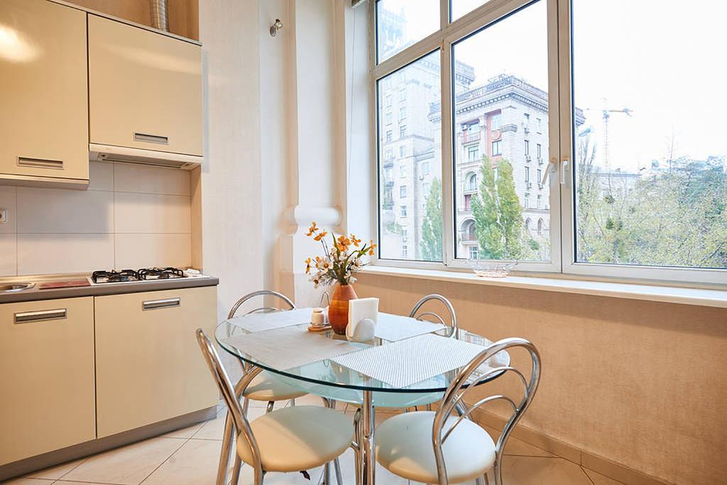Home Hotel Apartments On Khreshchatyk Area Kiev Eksteriør bilde
